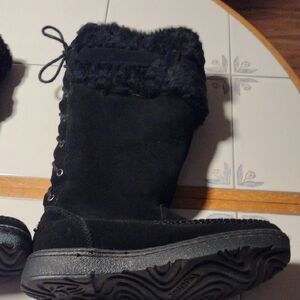 Women's Bear Paw Black Suede Winter Boots